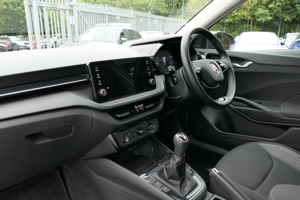 Skoda Fabia 1.0 Tsi Se Comfort 0 Ps Grey #2