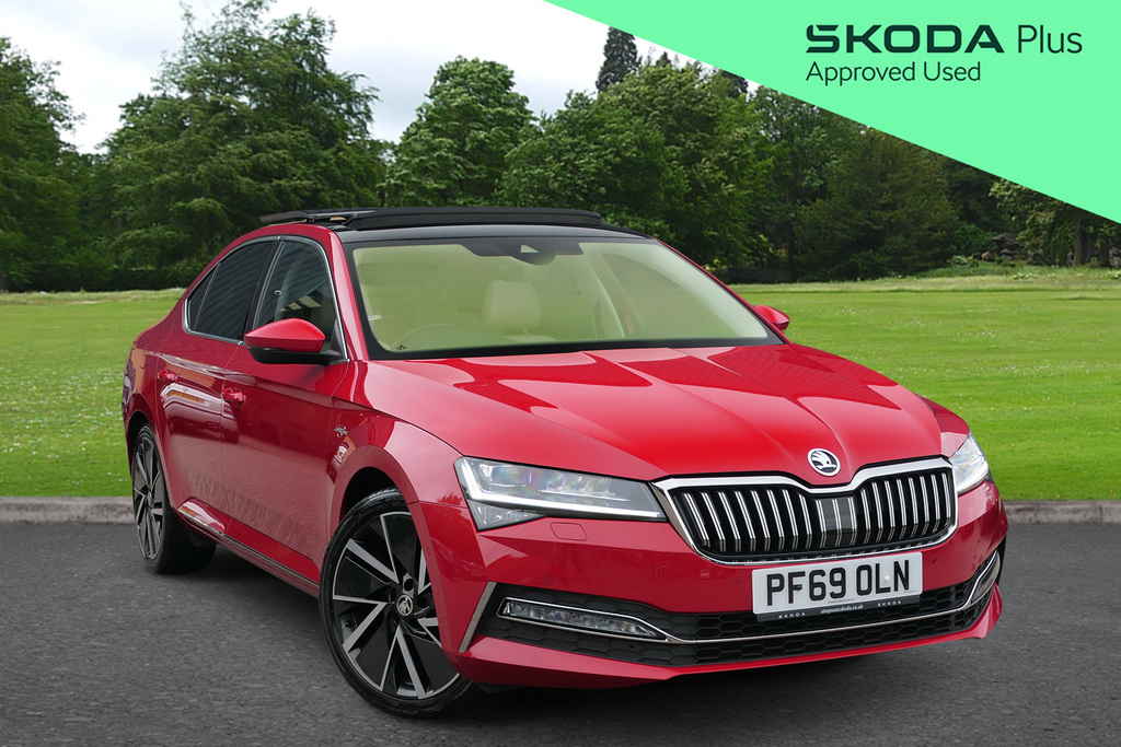 Skoda Superb 2.0 Tsi 272 Laurin Klement 4X4 Dsg 0 Ps Red