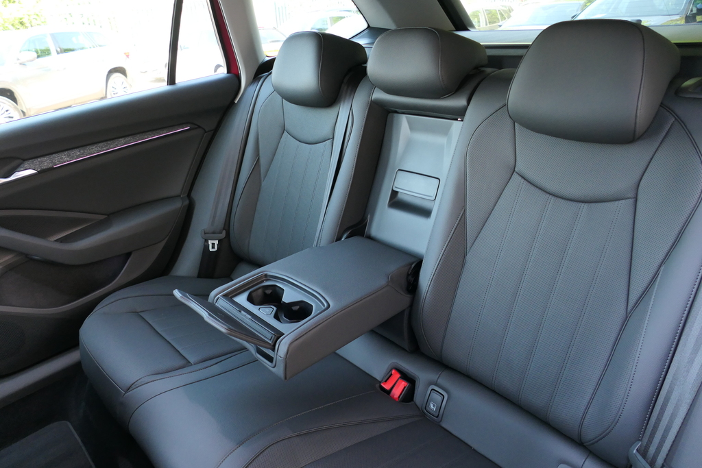 Skoda Superb 1.5 Tsi E-tec Se L Dsg Black #8