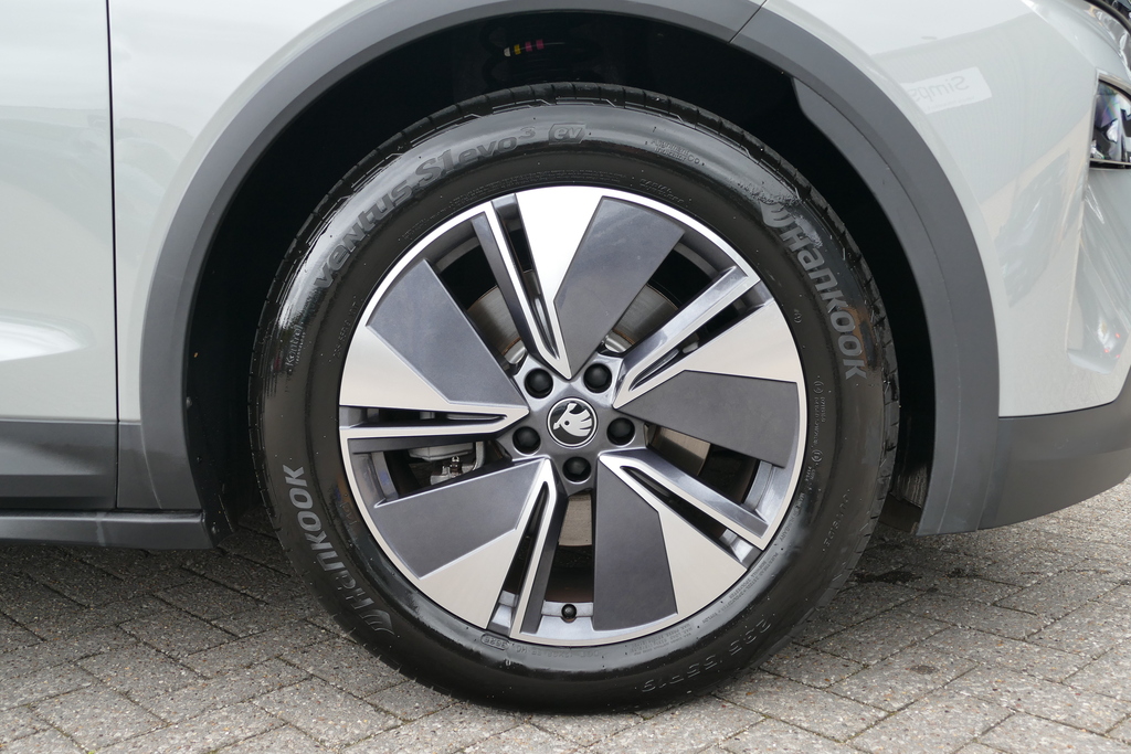 Skoda Elroq 63Kwh 60 Edition Suv 204 Ps 0 Grey #5