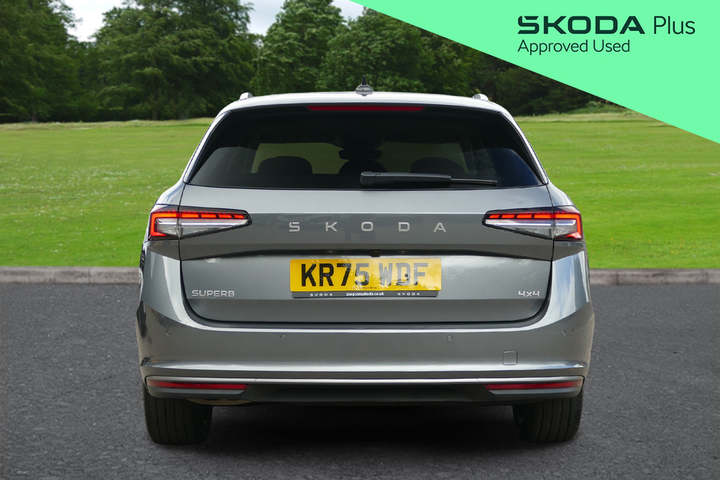 Skoda Superb 2.0 Tdi Se L Dsg Grey #9
