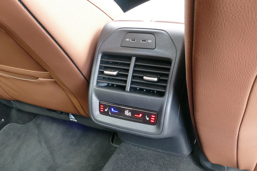 Skoda Superb 2.0 Tdi Se L Dsg Grey #24