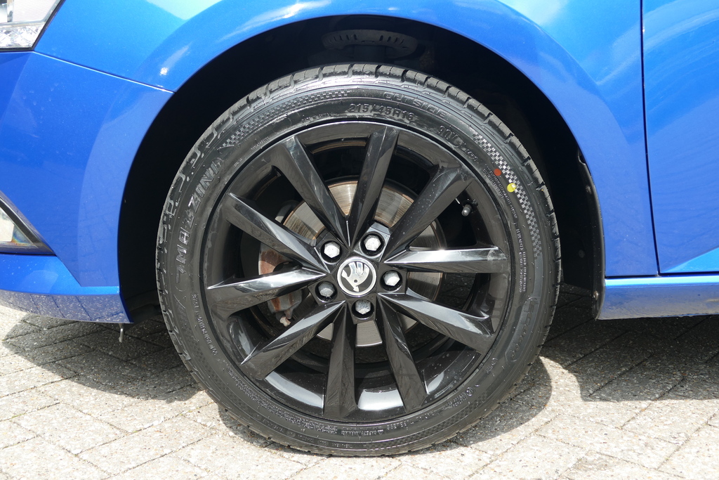 Skoda Fabia Colour Edition Tsi Dsg White #26