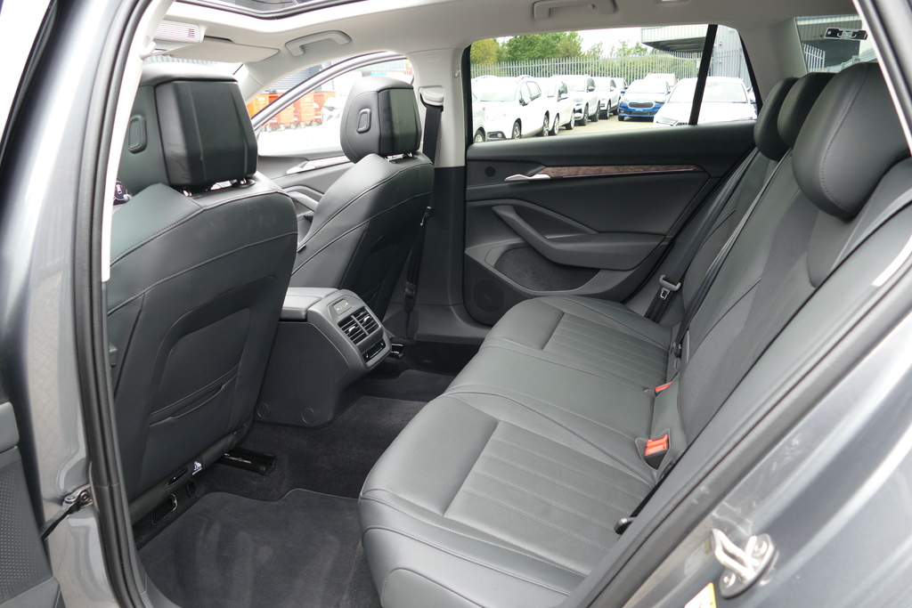 Skoda Superb Superb 1.5 Tsi Iv Se L Dsg Grey #17