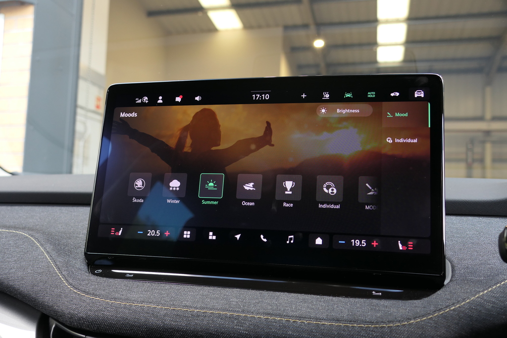 Skoda Elroq 82Kwh 85 Edition Grey #34
