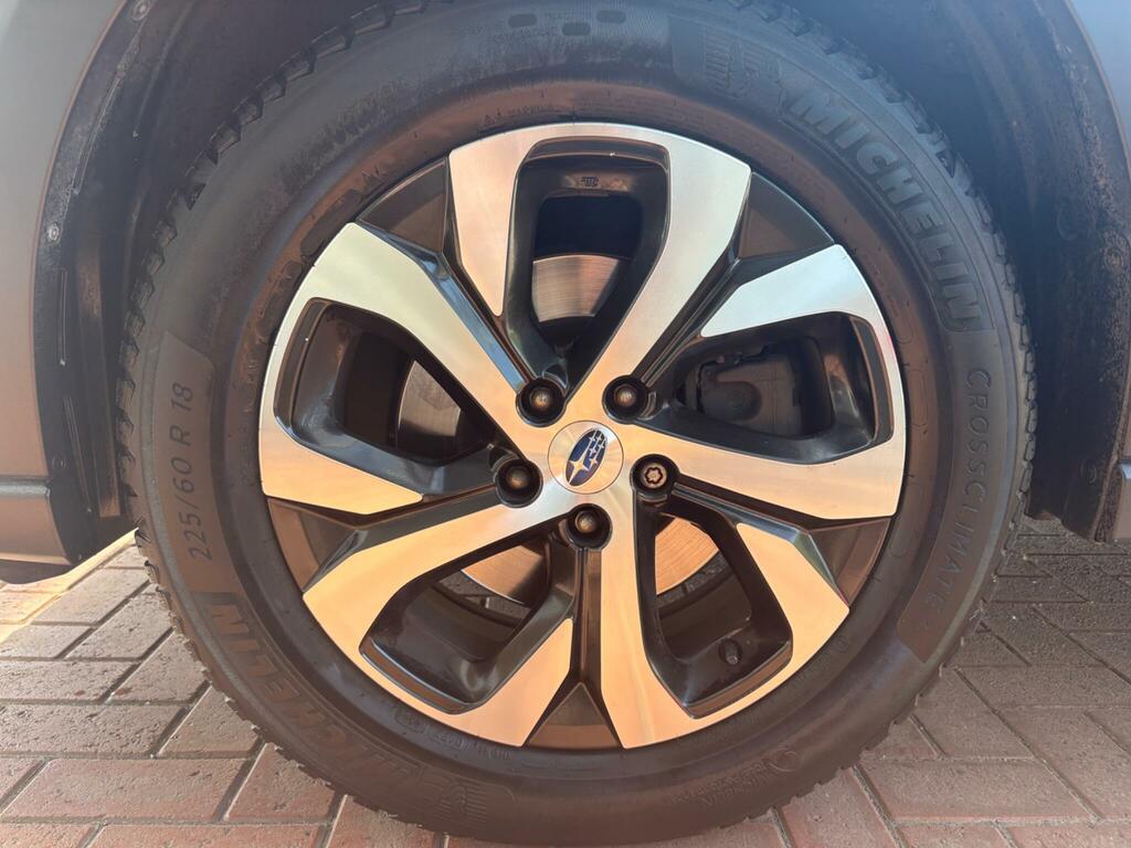 Subaru Outback 2.5I Limited Estate Lineartronic 4Wd Eu Silver #18