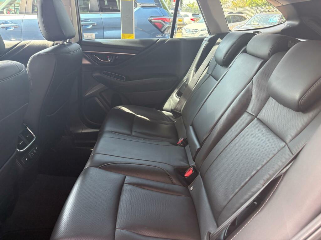 Subaru Outback 2.5I Limited Estate Lineartronic 4Wd Eu Silver #48