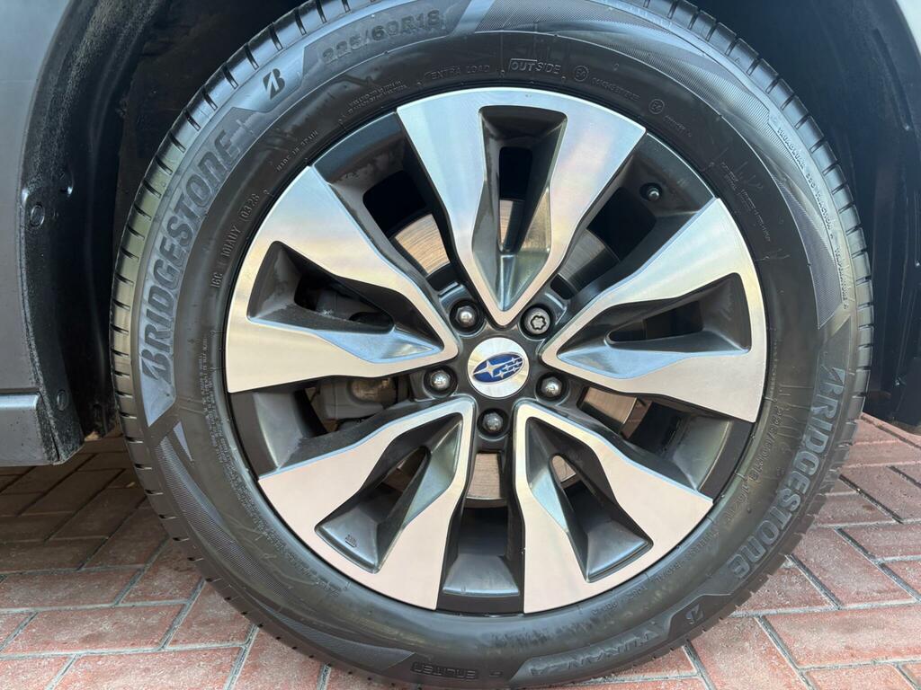Subaru Outback 2.5I Touring Estate Lineartronic 4Wd Eu Gold #16