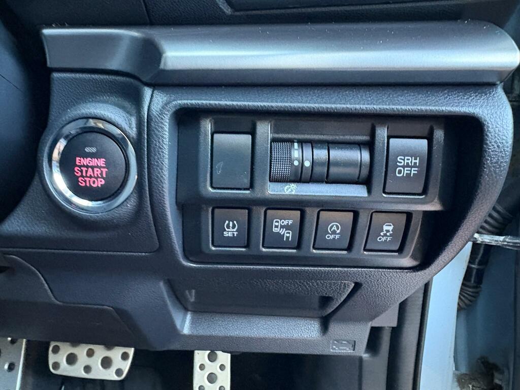 Subaru XV 2L Se Premium Red #31