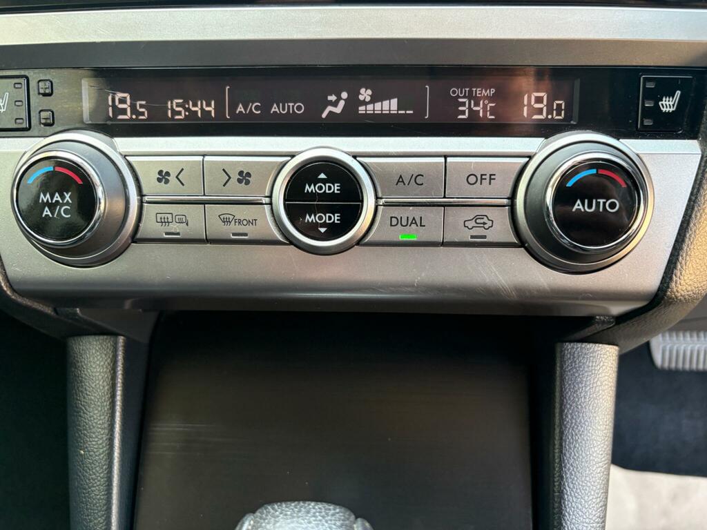 Subaru Outback Outback Se Symmetrical Awd Cvt Grey #26