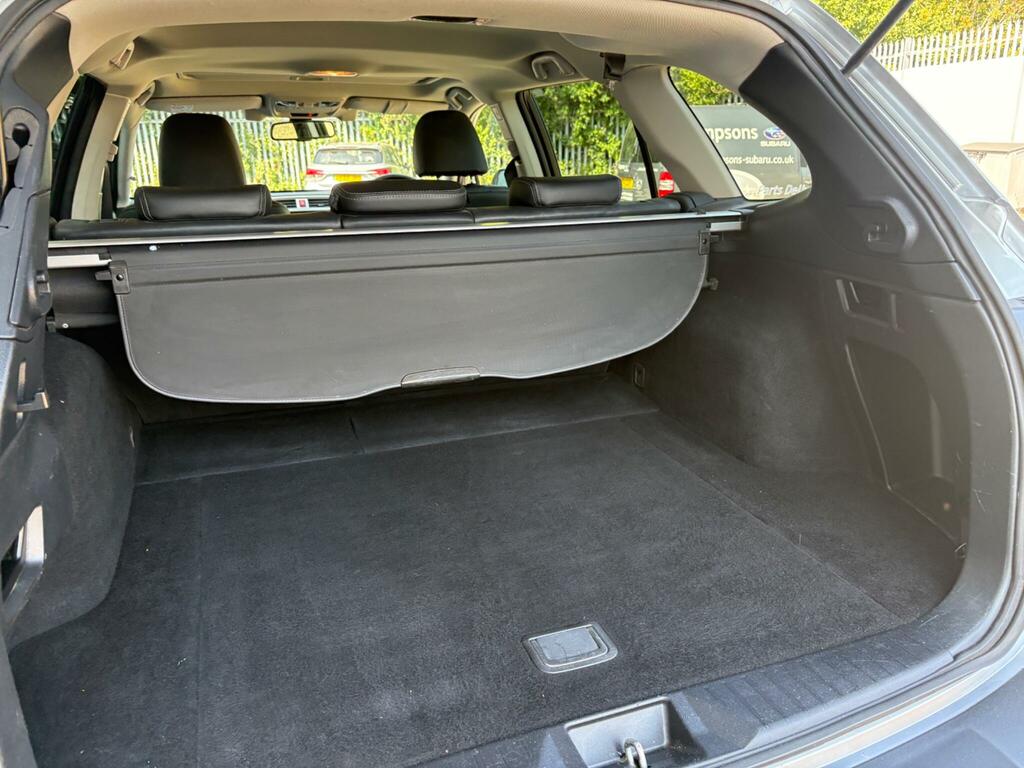 Subaru Outback Outback Se Symmetrical Awd Cvt Grey #48