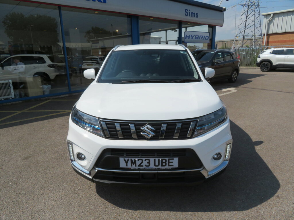 Suzuki Vitara Vitara Estate YM23UBE White #2