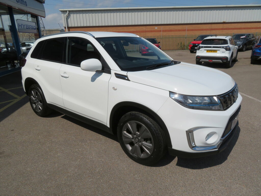 Suzuki Vitara Vitara Estate YM23UBE White #3