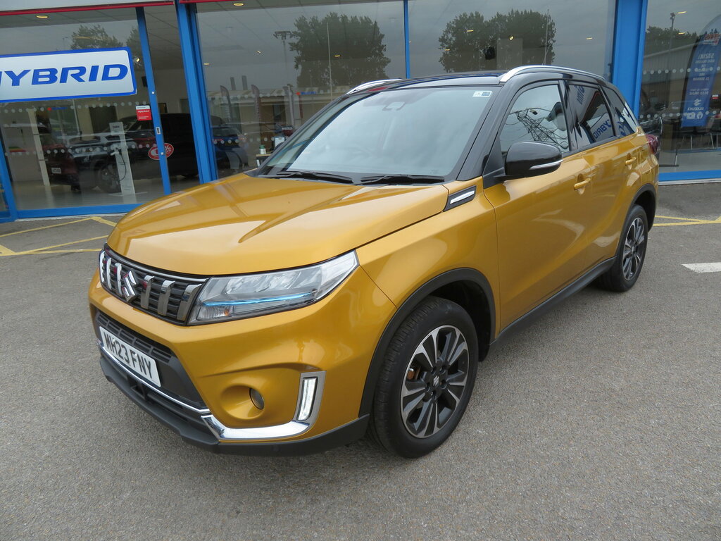 Suzuki Vitara Vitara Estate Yellow #4