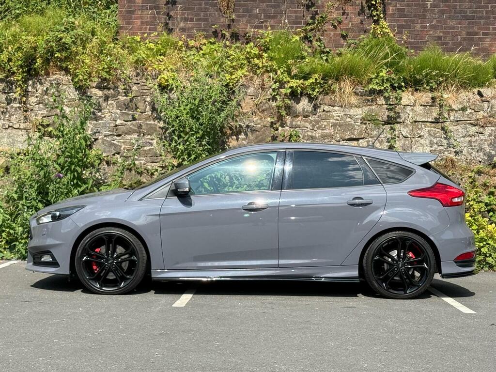 Ford Focus Hatchback 2.0T Ecoboost St-3 Euro 6 Ss 201 PN67UMZ Grey #4