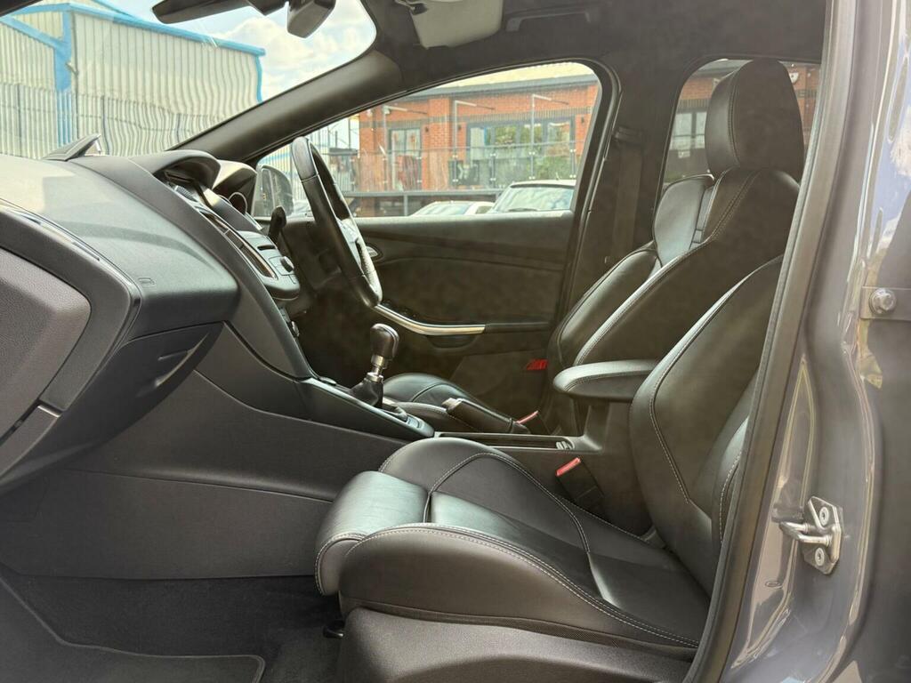 Ford Focus 1.0 Ecoboost 125 Zetec Silver #25