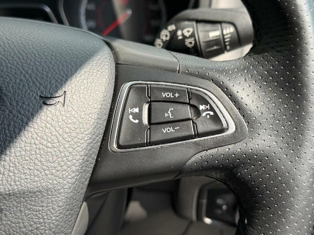 Ford Focus 1.0 Ecoboost 125 Zetec Silver #19