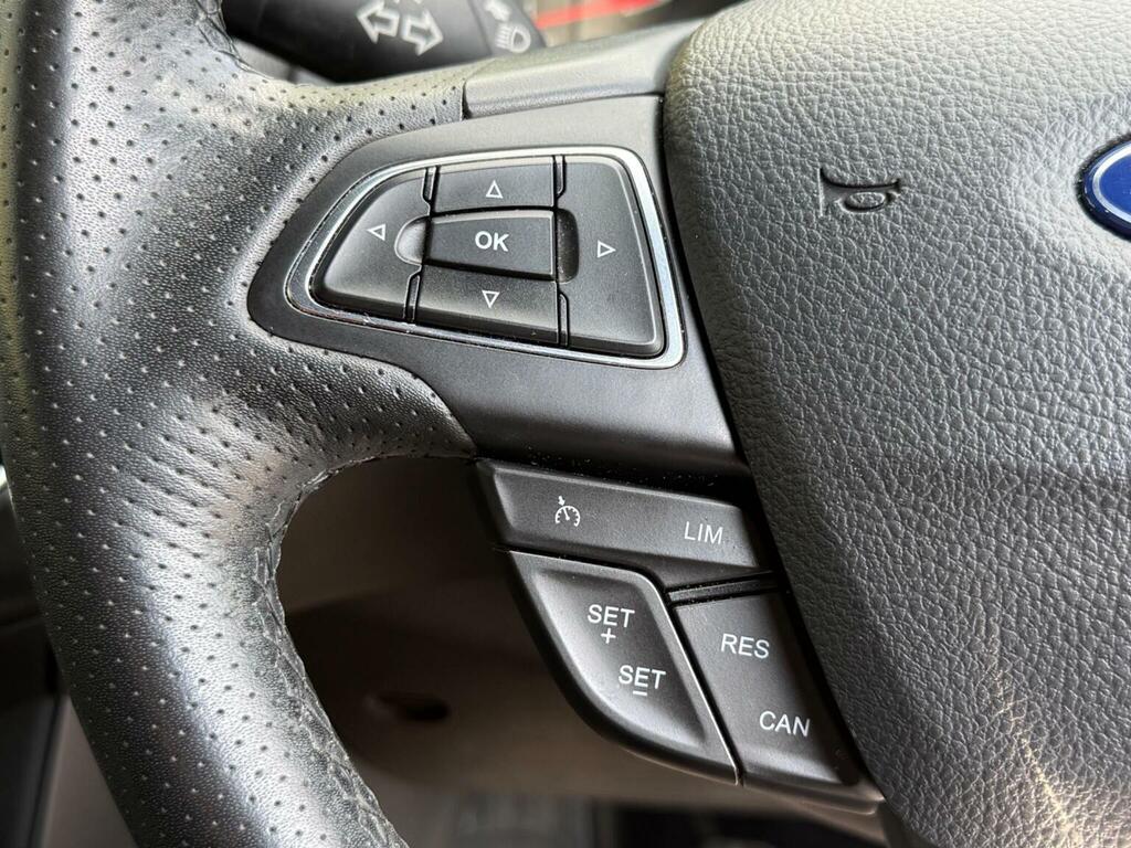Ford Focus 1.0 Ecoboost 125 Zetec Silver #20