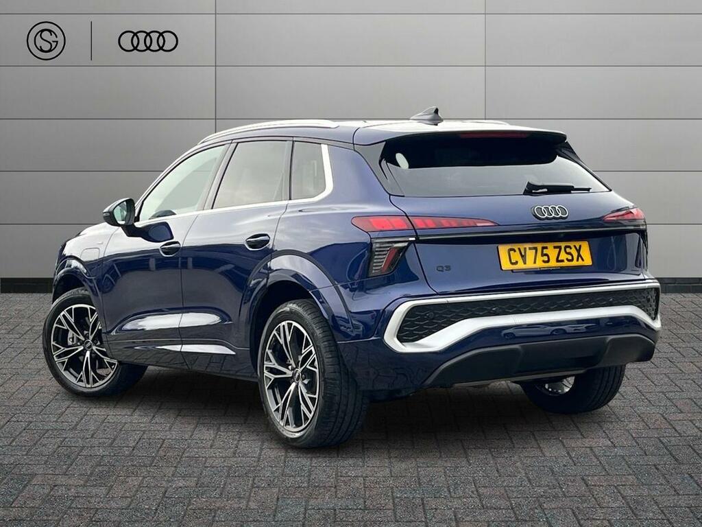 Audi Q3 1.5 E-hybrid S Line S Tronic Euro 6 Ss 26Kw CV75ZSX Blue #2