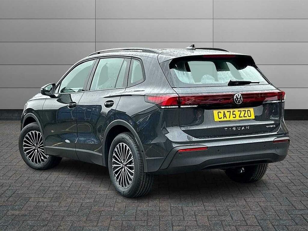 Volkswagen Tiguan 1.5 Etsi Mhev Life Dsg Euro 6 Ss CA75ZZO Grey #3