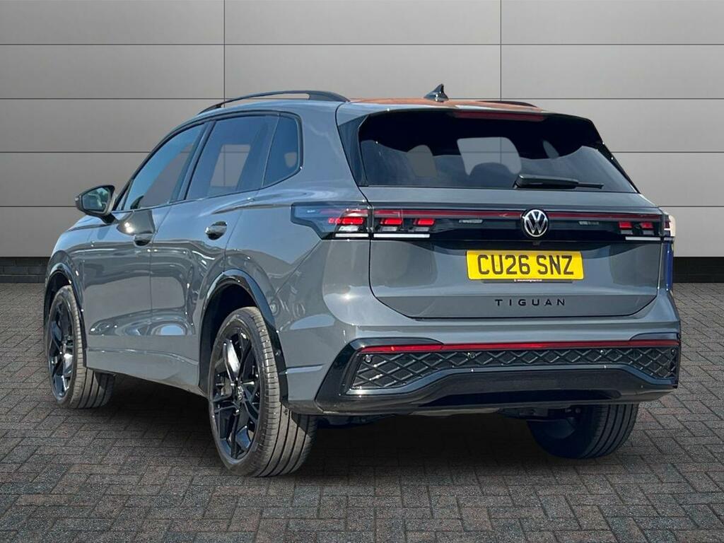 Volkswagen Tiguan 2.0 Tdi R-line Dsg Euro 6 Ss CU26SNZ Grey #2