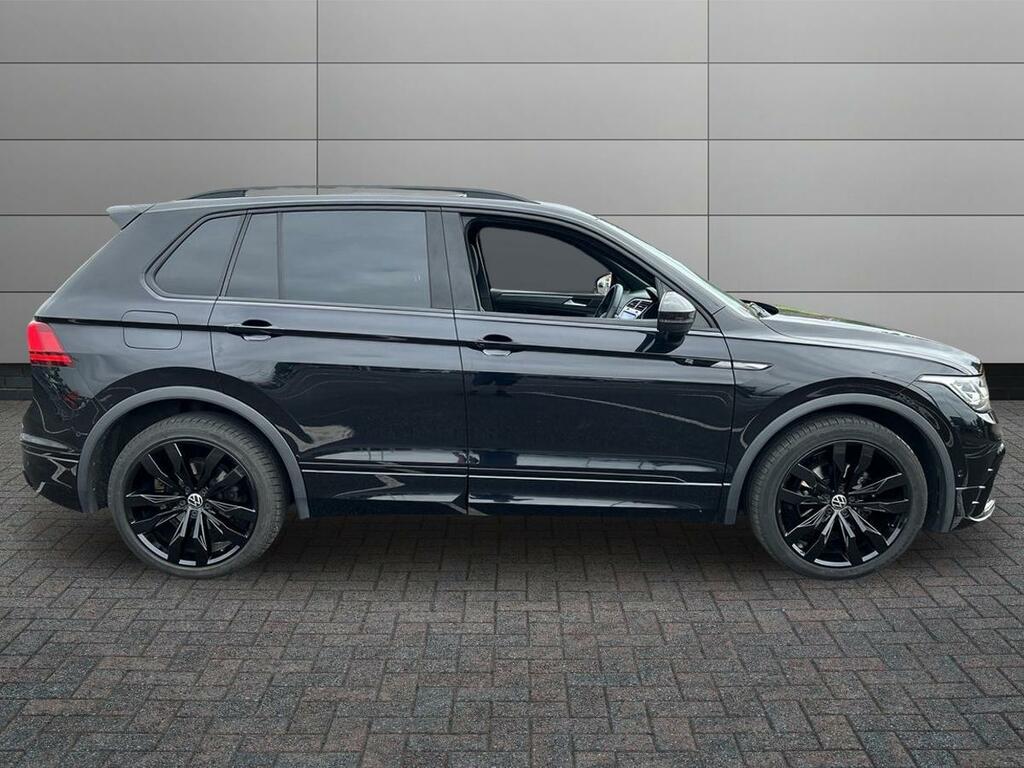 Volkswagen Tiguan 1.5 Tsi Black Edition Dsg Euro 6 Ss CE24NWD Black #5