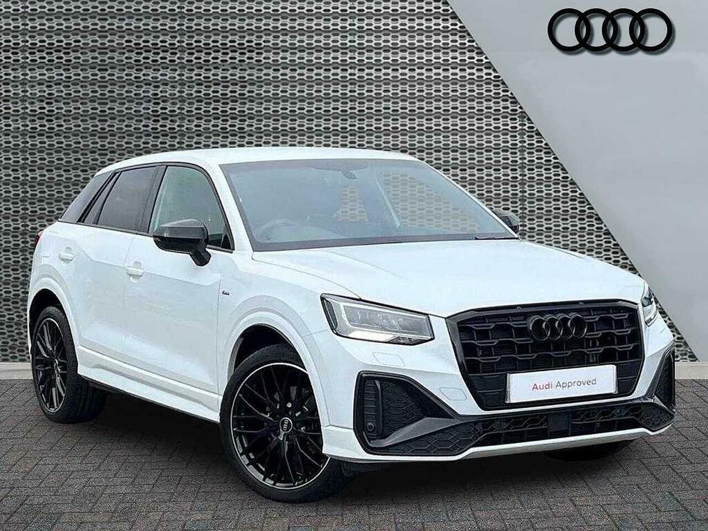 Audi Q2 1.5 Tfsi Cod 35 Black Edition S Tronic Euro 6 Ss White