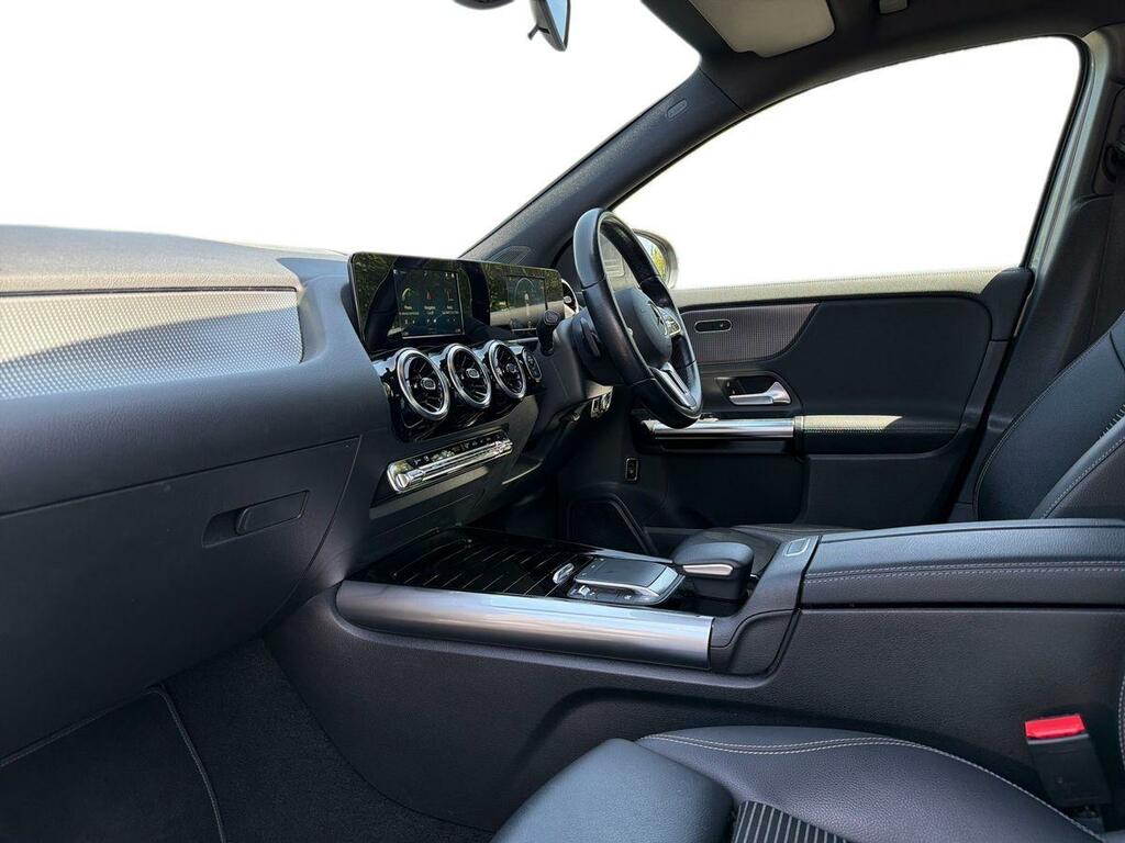 Mercedes-Benz GLA Class 1.3 Gla200 Sport 7G-dct Euro 6 Ss Grey #3