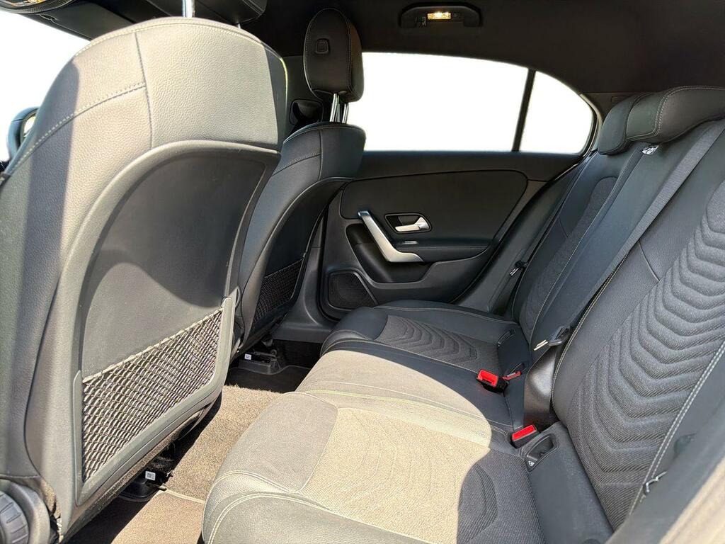 Mercedes-Benz A Class 1.3 A180h Mhev Sport Edition 7G-dct Euro 6 Ss 5 KM25XJL Silver #4