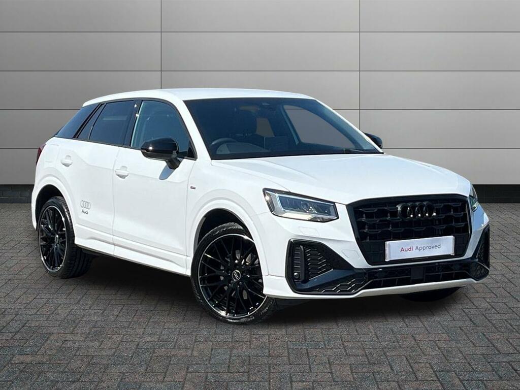 Audi Q2 1.5 Tfsi Cod 35 Black Edition S Tronic Euro 6 Ss White