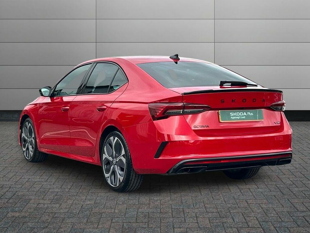 Skoda Octavia 2.0 Tsi Vrs Dsg Euro 6 Ss CA25KNR Red #2