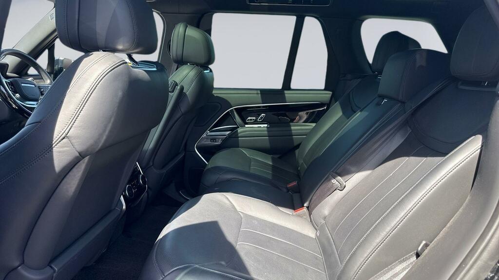 Land Rover Range Rover 3.0 P400 Mhev Suv 4W CA25KNZ Black #4