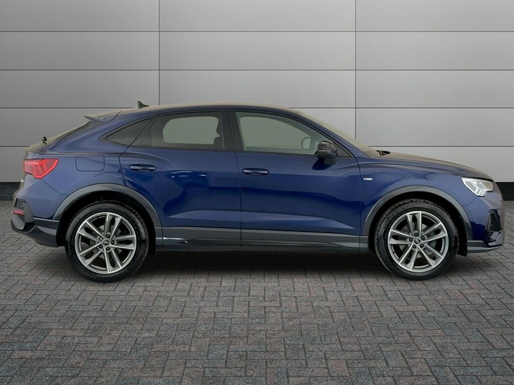 Audi Q3 1.5 Tfsi Cod 35 Black Edition Sportback S Tronic E CV23LFB Blue #5