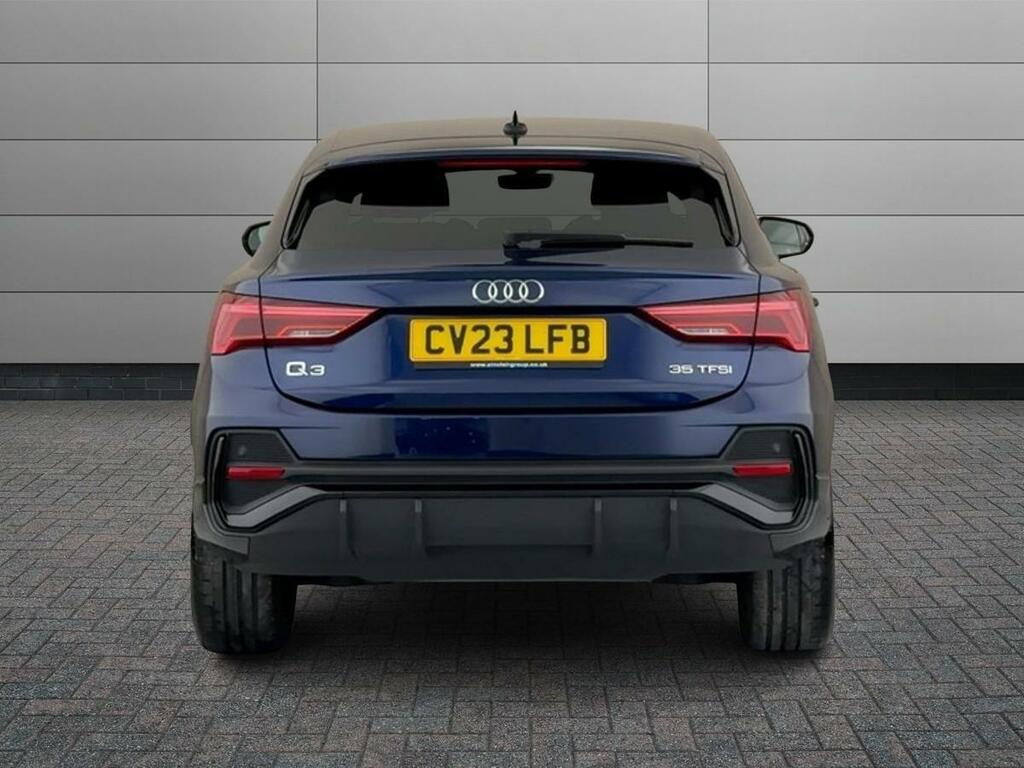 Audi Q3 1.5 Tfsi Cod 35 Black Edition Sportback S Tronic E CV23LFB Blue #6