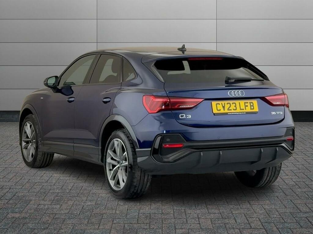 Audi Q3 1.5 Tfsi Cod 35 Black Edition Sportback S Tronic E CV23LFB Blue #2
