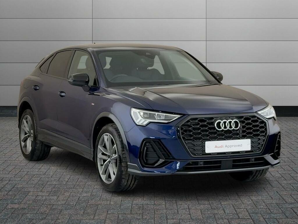 Audi Q3 1.5 Tfsi Cod 35 Black Edition Sportback S Tronic E Blue