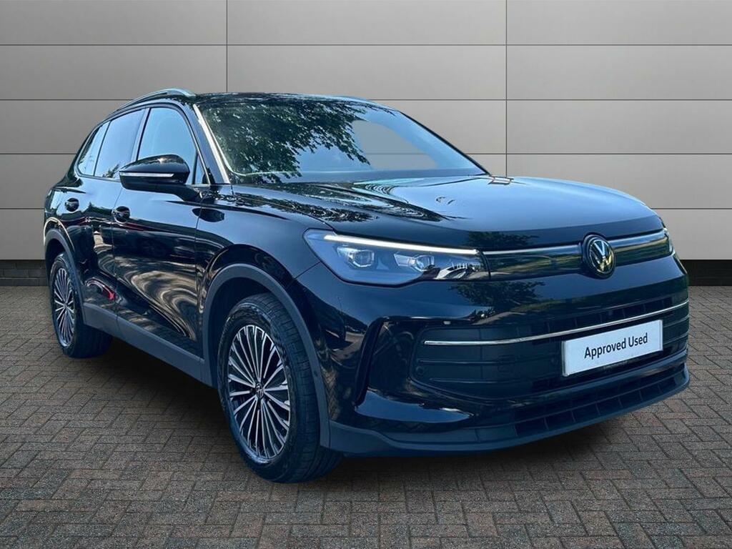 Volkswagen Tiguan 1.5 Etsi Mhev Match Dsg Euro 6 Ss GJ75OMB Black