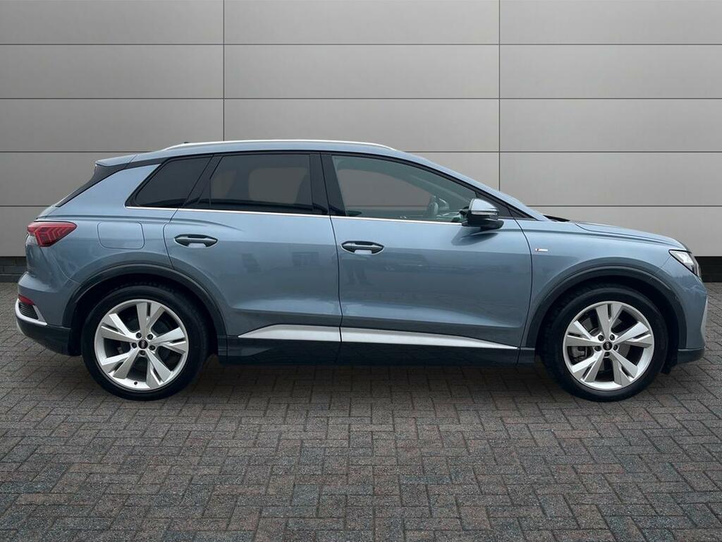 Audi Q4 E Tron 45 S Line 82Kwh CA75PHZ Blue #5