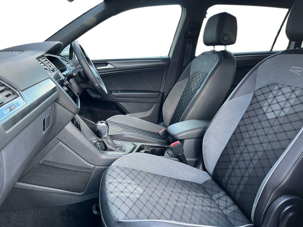 Volkswagen Tiguan Allspace 2.0 Tdi R-line Dsg White #3