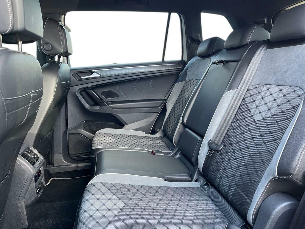 Volkswagen Tiguan Allspace 2.0 Tdi R-line Dsg White #4