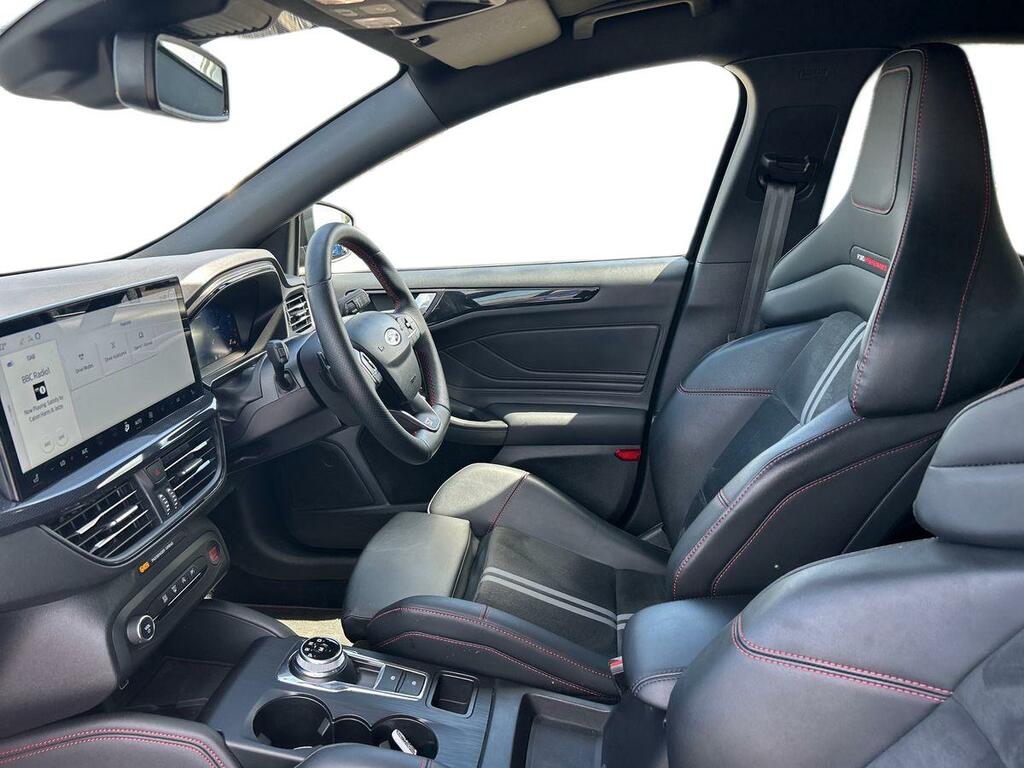 Ford Focus 2.3T Ecoboost St Hatchback Euro 6 Black #3