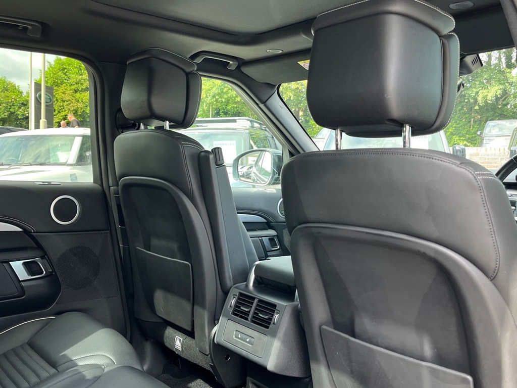 Land Rover Discovery 2.0 D165 Urban Edition 5 Seat 2023 Blue #37
