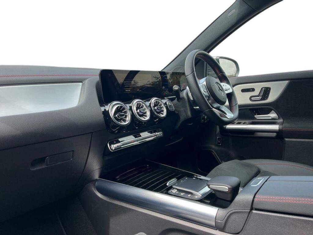 Mercedes-Benz EQA Eqa 300 66.5Kwh Amg Line Premium Suv Electri Grey #3