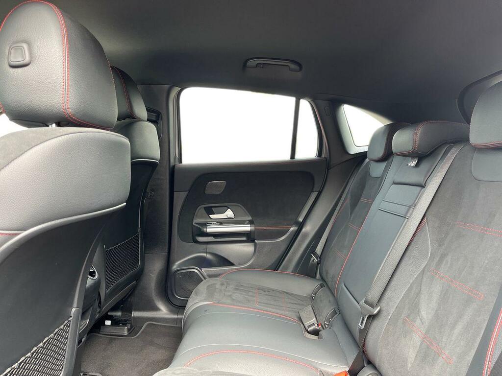 Mercedes-Benz EQA Eqa 300 66.5Kwh Amg Line Premium Suv Electri Grey #4