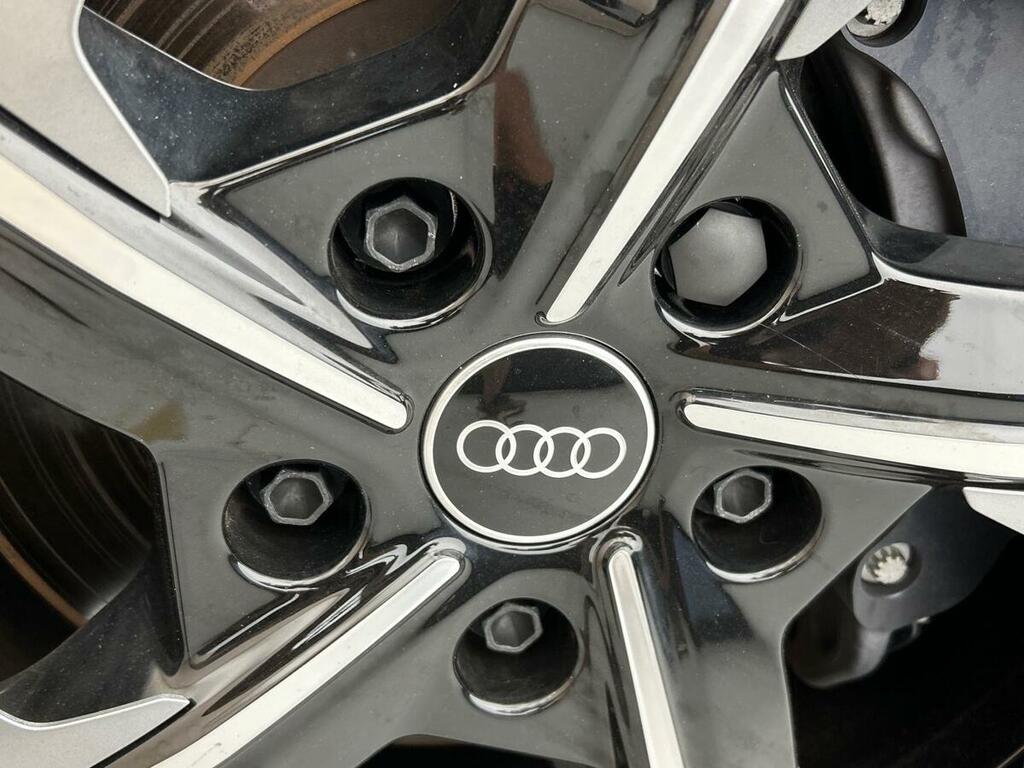 Audi E Tron GT 435,00 Kw Grey #27