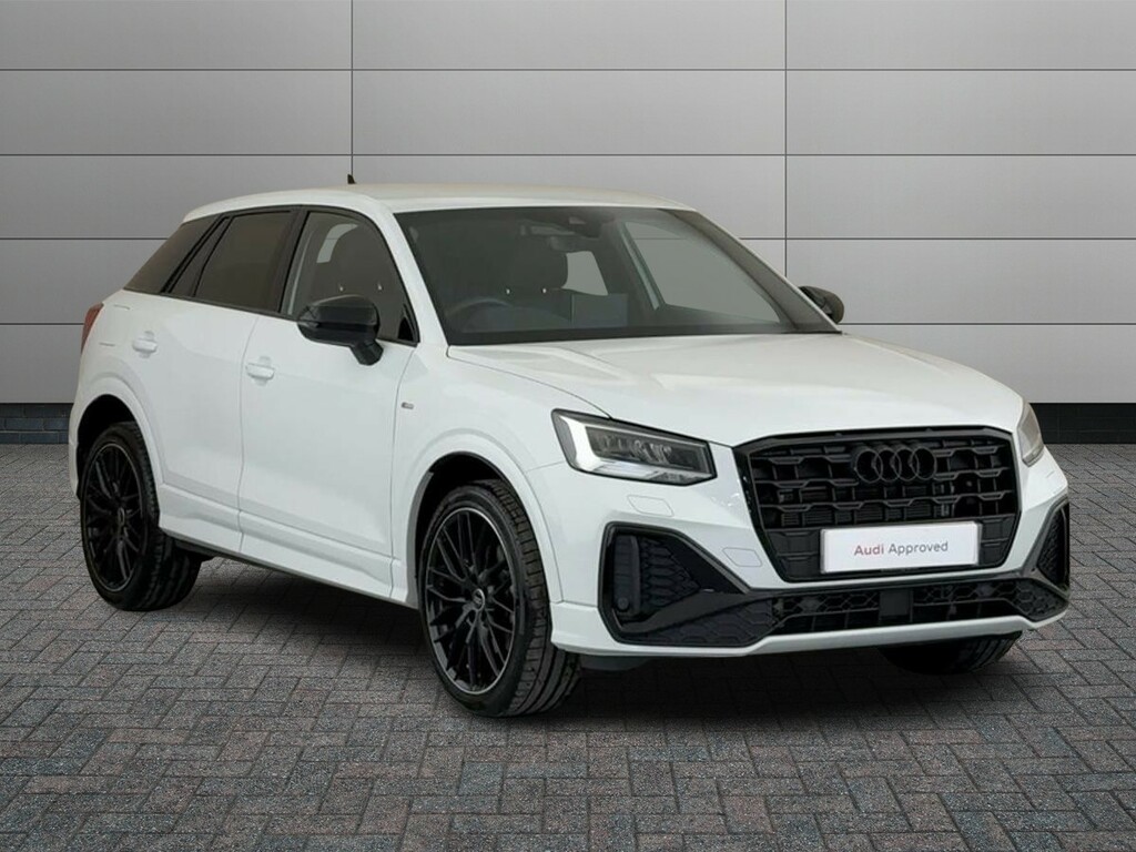 Audi Q2 1.5 Tfsi Cod 35 Black Edition S Tronic Euro 6 Ss White