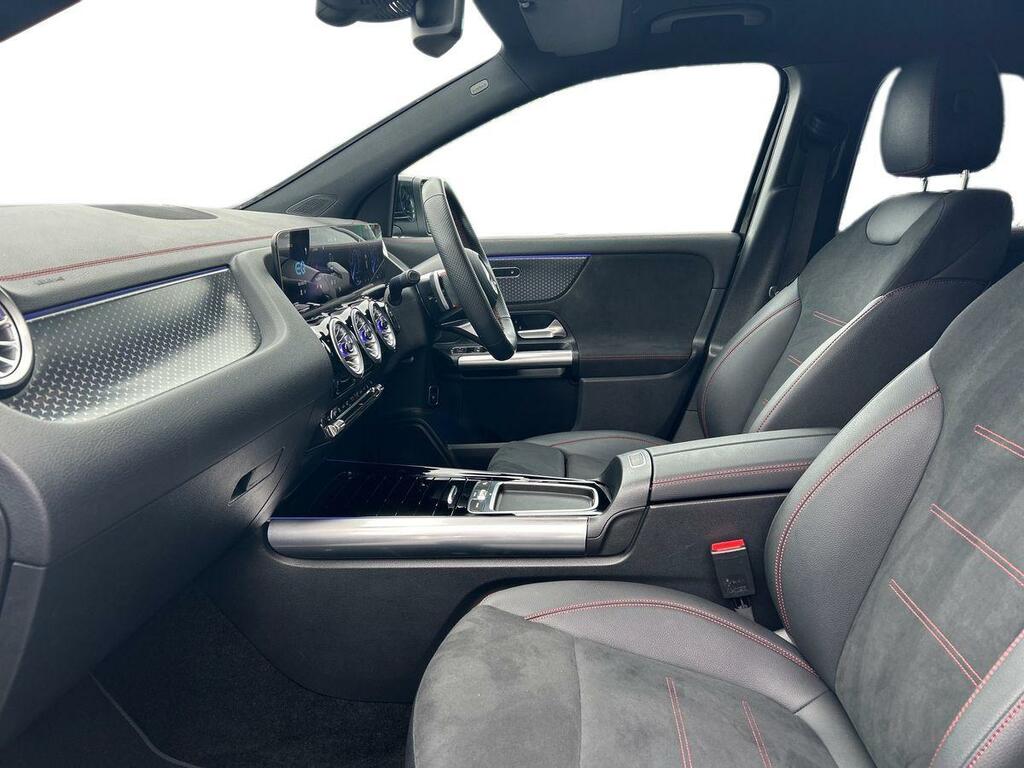 Mercedes-Benz EQA Eqa 250 Amg Line Executive Black #3