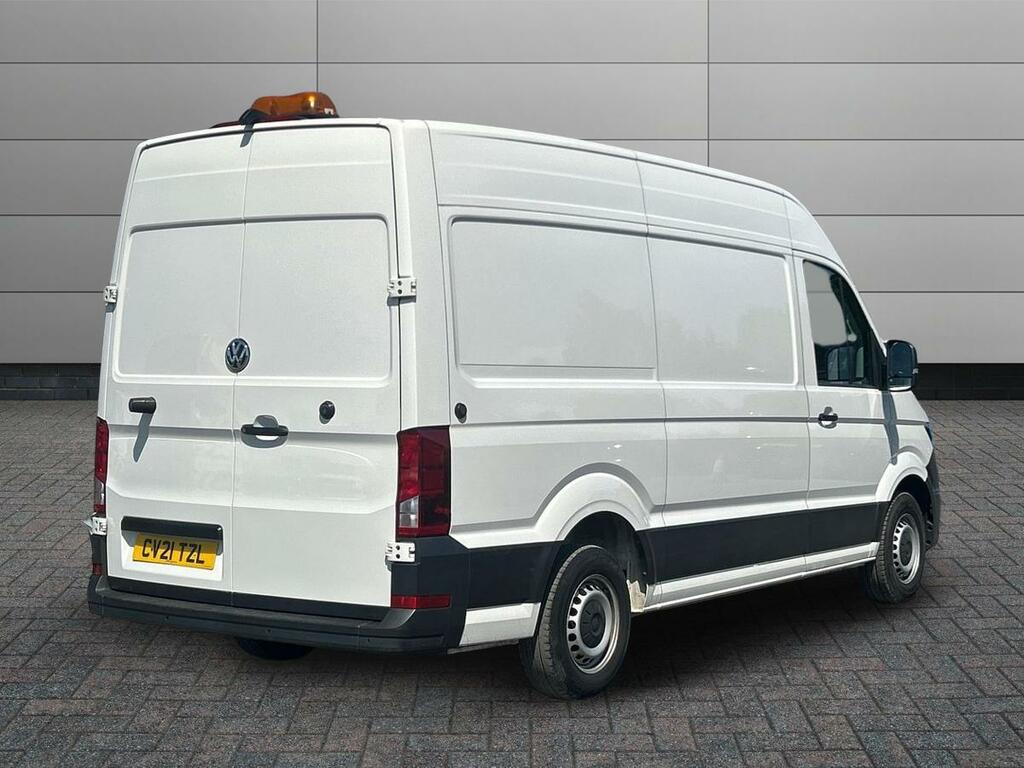 Volkswagen Crafter 2.0 Tdi Cr35 Trendline Fwd Mwb Euro 6 Ss CV21TZL White #4