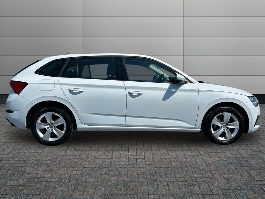 Skoda Scala 1.5 Tsi Se Dsg White #5