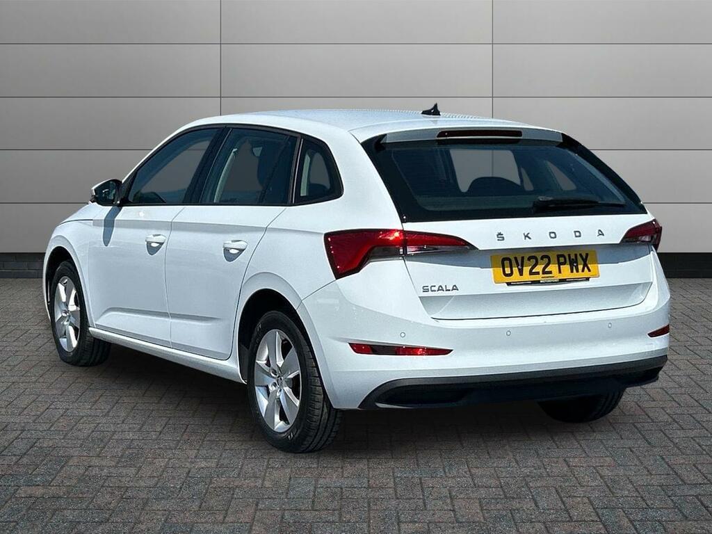 Skoda Scala 1.5 Tsi Se Dsg White #2